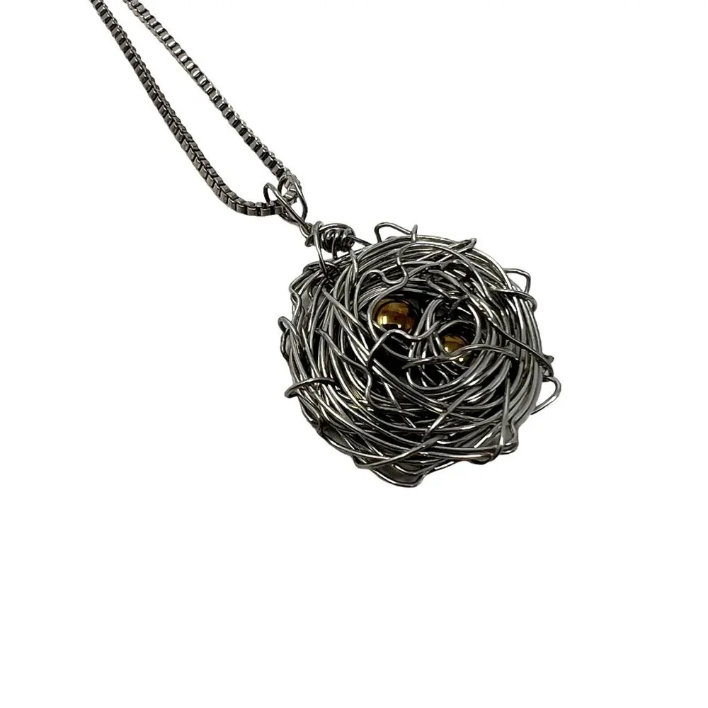 Silver Tone Bird Nest Pendant‎ with Gold Tone Eggs 20 inch Chain